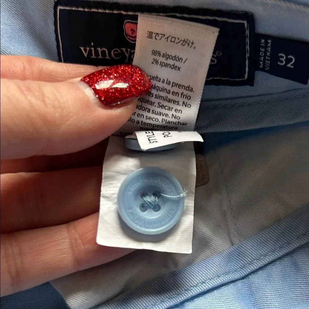 Vineyard vines Light Blue Men's Shorts Men size 32 used 1 x impeccable